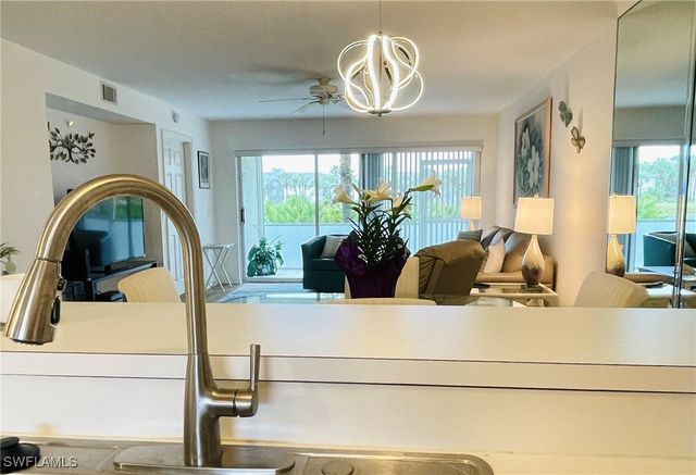 153 Gabriel CIR 3003, Naples, FL 34104