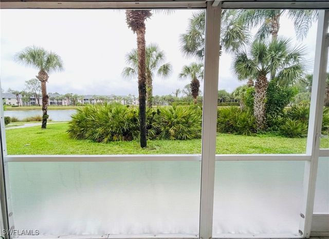 153 Gabriel CIR 3003, Naples, FL 34104