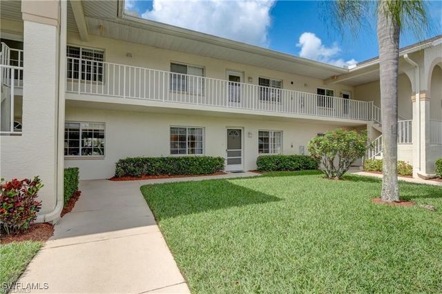 153 Gabriel CIR 3003, Naples, FL 34104