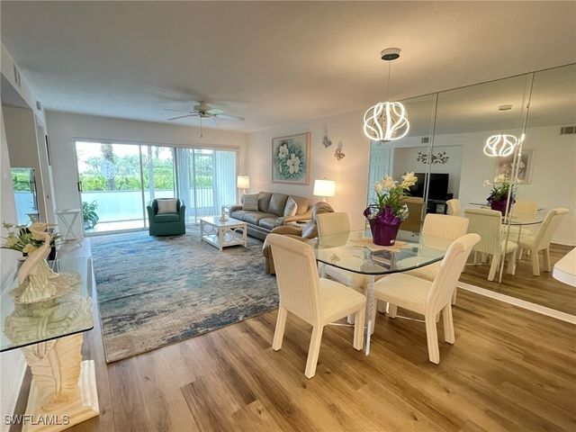 153 Gabriel CIR 3003, Naples, FL 34104