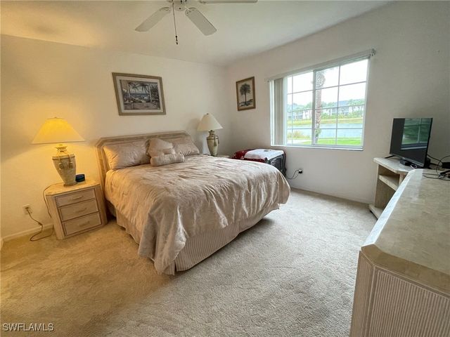 153 Gabriel CIR 3003, Naples, FL 34104