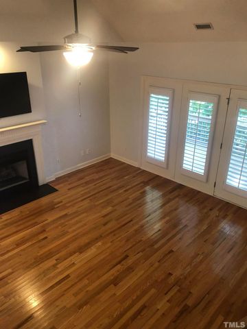 7601 Astoria Place, Raleigh, NC 27612