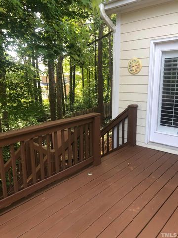 7601 Astoria Place, Raleigh, NC 27612