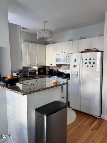 7601 Astoria Place, Raleigh, NC 27612