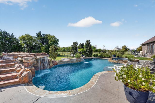 11110 Whispering Lane, Talty, TX 75126