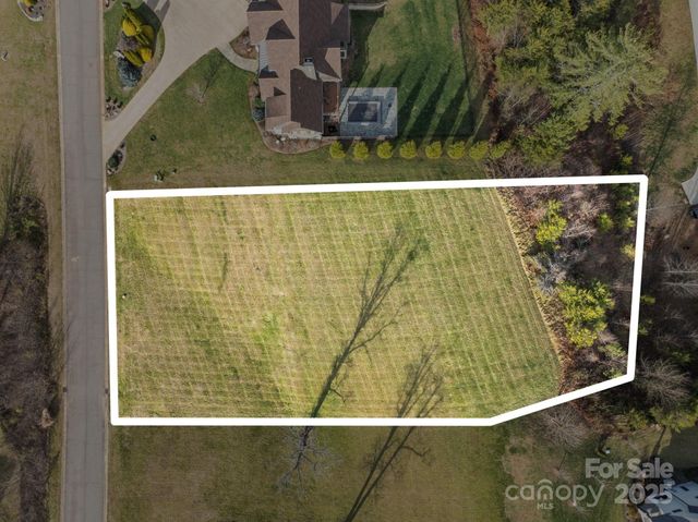 81 Gracie Lane 33, Weaverville, NC 28787