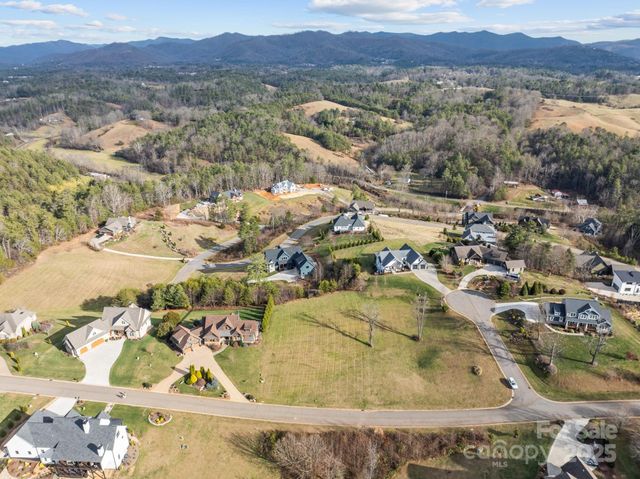 81 Gracie Lane 33, Weaverville, NC 28787