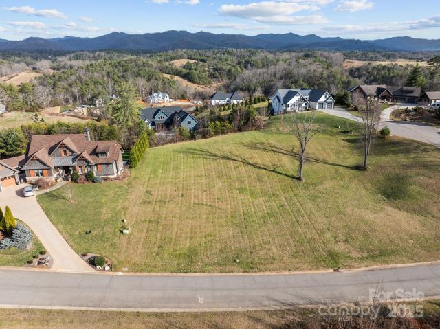81 Gracie Lane 33, Weaverville, NC 28787