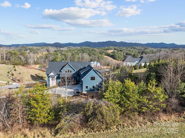81 Gracie Lane 33, Weaverville, NC 28787