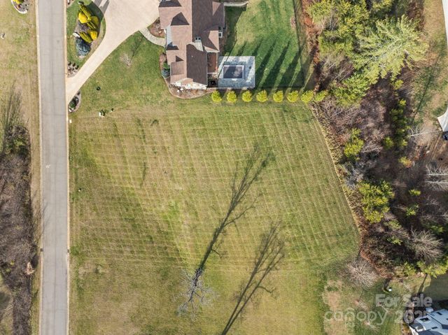 81 Gracie Lane 33, Weaverville, NC 28787