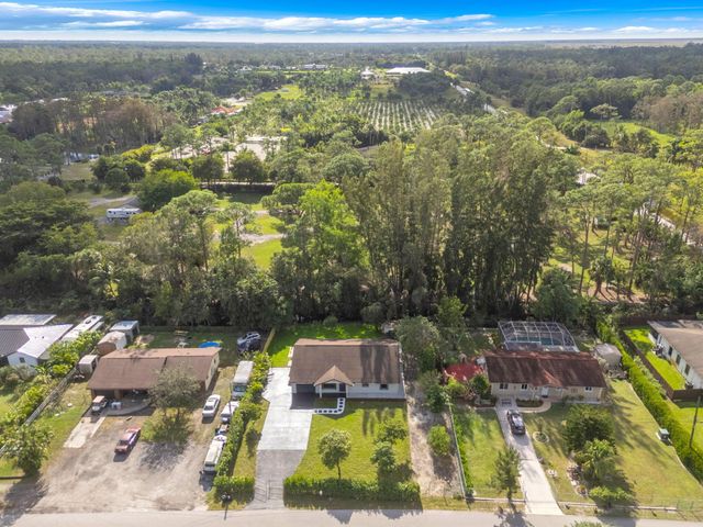 15438 Los Angeles Drive, Loxahatchee Groves, FL 33470