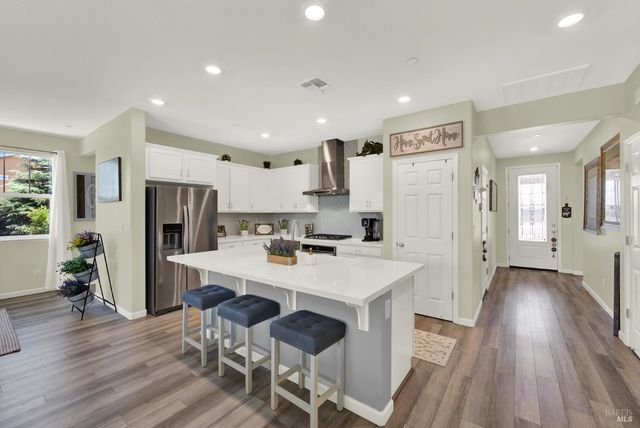 1540 Sundance Ct, Dixon, CA 95620