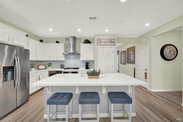 1540 Sundance Ct, Dixon, CA 95620