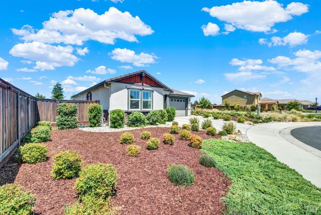 1540 Sundance Ct, Dixon, CA 95620