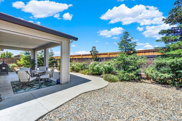 1540 Sundance Ct, Dixon, CA 95620