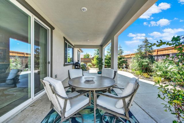 1540 Sundance Ct, Dixon, CA 95620