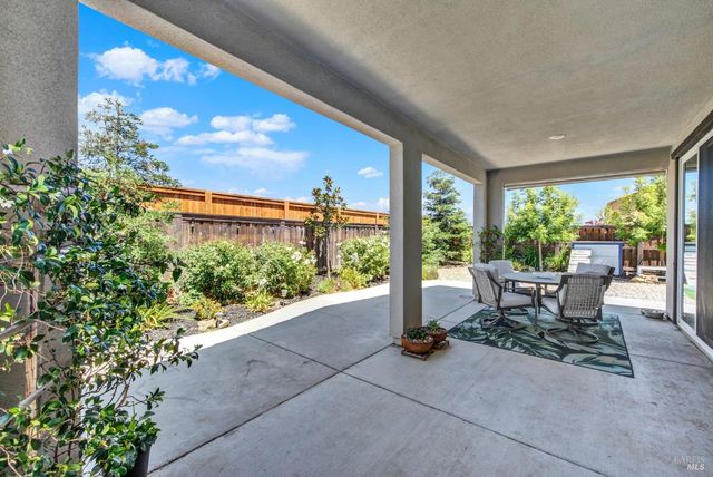1540 Sundance Ct, Dixon, CA 95620