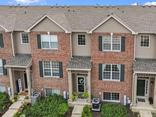 5222 Cobblers Crossing, Mchenry, IL 60050