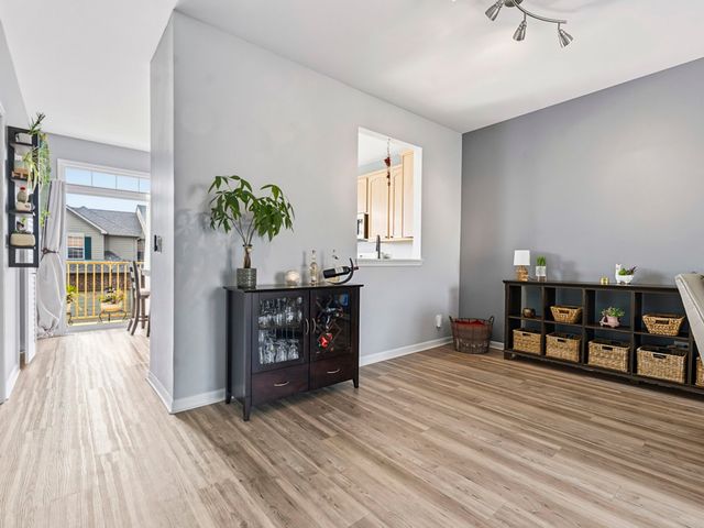 5222 Cobblers Crossing, Mchenry, IL 60050