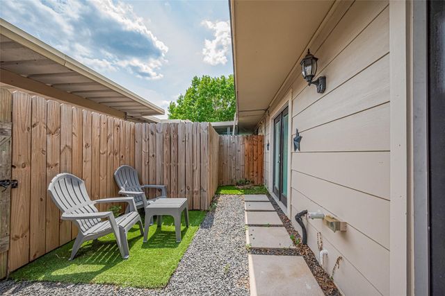 14688 Perthshire Road C, Houston, TX 77079