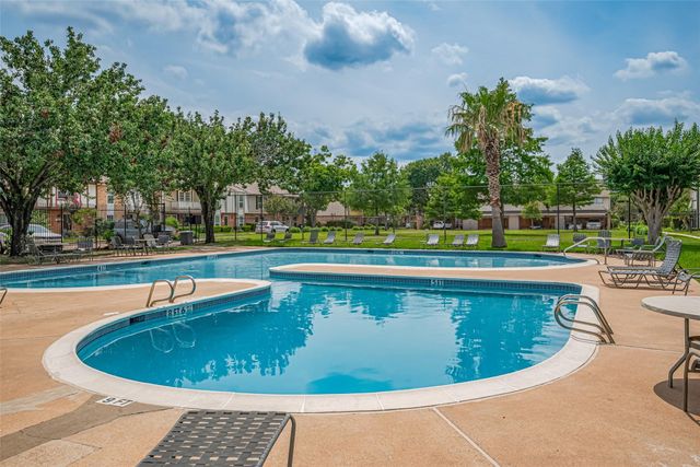 14688 Perthshire Road C, Houston, TX 77079