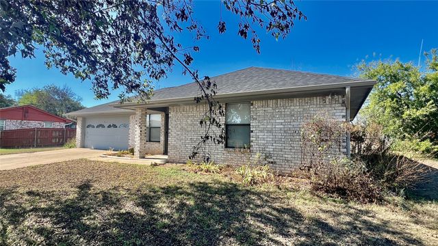 301 Garner Road, Weatherford, TX 76086