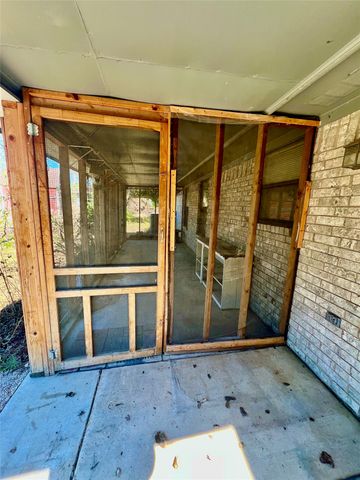 301 Garner Road, Weatherford, TX 76086
