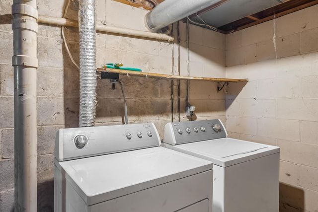 5090 Brush Ridge Court, Columbus, OH 43228