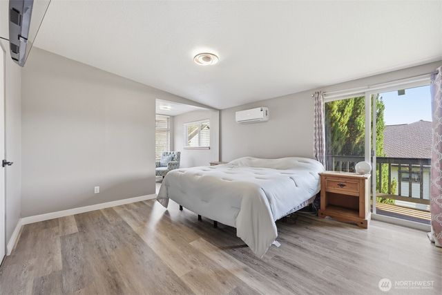 8808 Line Road, Lynden, WA 98264
