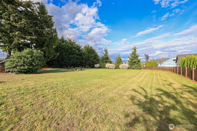 8808 Line Road, Lynden, WA 98264