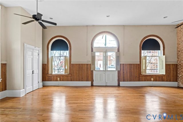 124 W Bank St, Petersburg, VA 23803