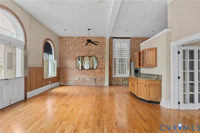 124 W Bank St, Petersburg, VA 23803