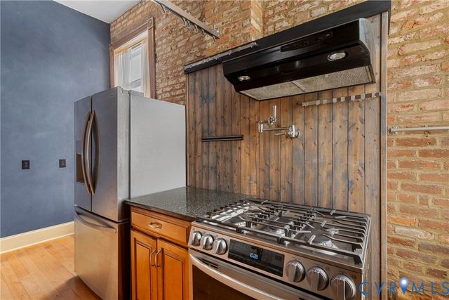 124 W Bank St, Petersburg, VA 23803