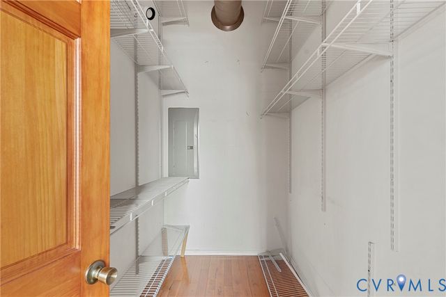 124 W Bank St, Petersburg, VA 23803