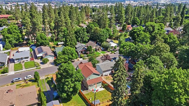 806 E 10th Ave, Spokane, WA 99202