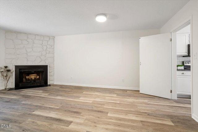 114 Mossbark Lane, Chapel Hill, NC 27514