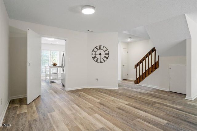 114 Mossbark Lane, Chapel Hill, NC 27514