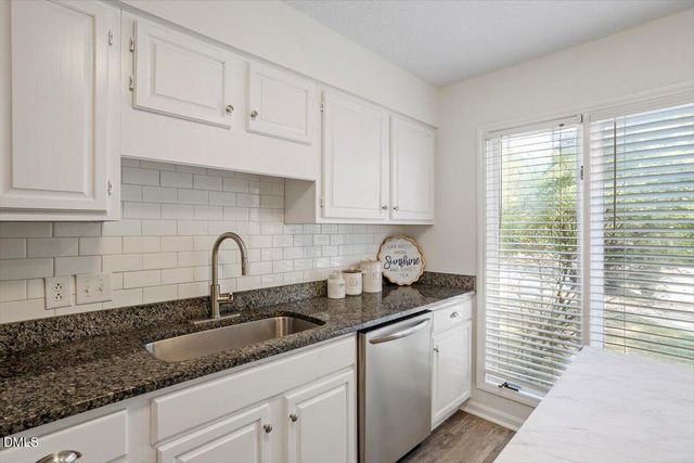 114 Mossbark Lane, Chapel Hill, NC 27514