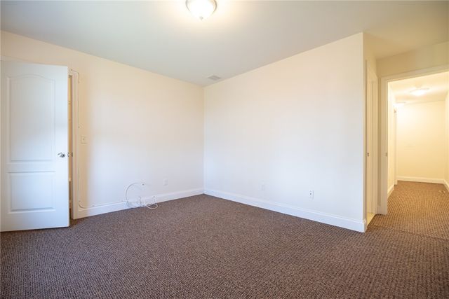 7 Gray Coach Lane 711, Cranston, RI 02921