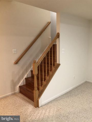 1981 LOGAN MANOR DR, Reston, VA 20190