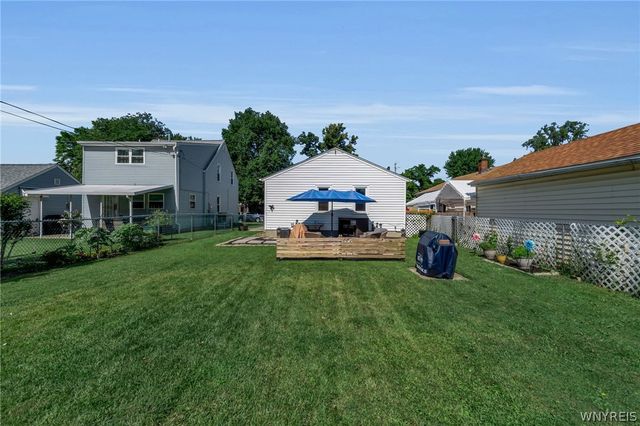 567 74th Street, Niagara Falls, NY 14304
