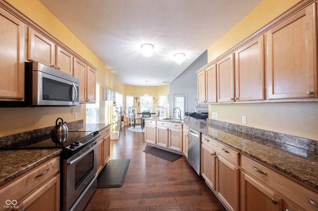 5844 Arrowleaf Lane, Carmel, IN 46033