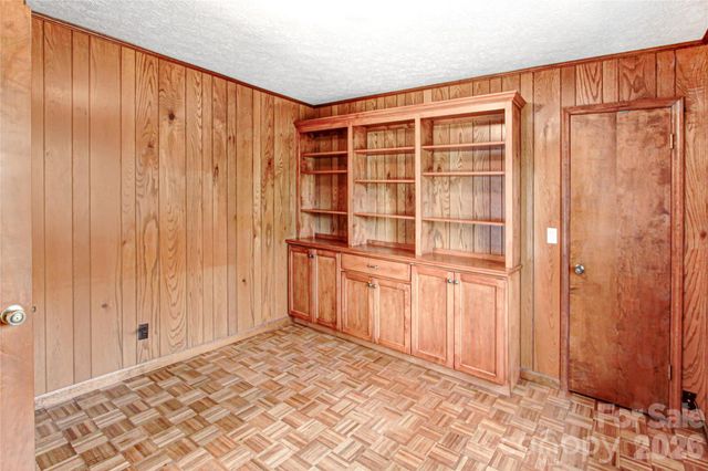 540 Chickadee Lane, Brevard, NC 28712