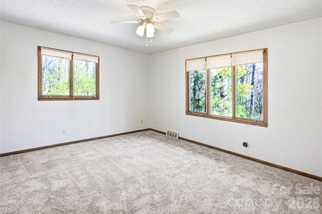 540 Chickadee Lane, Brevard, NC 28712