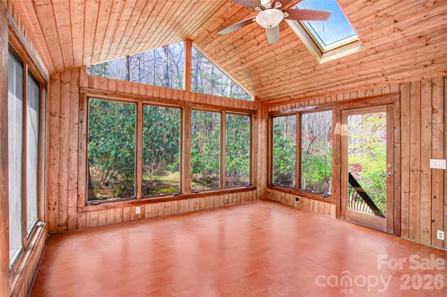 540 Chickadee Lane, Brevard, NC 28712