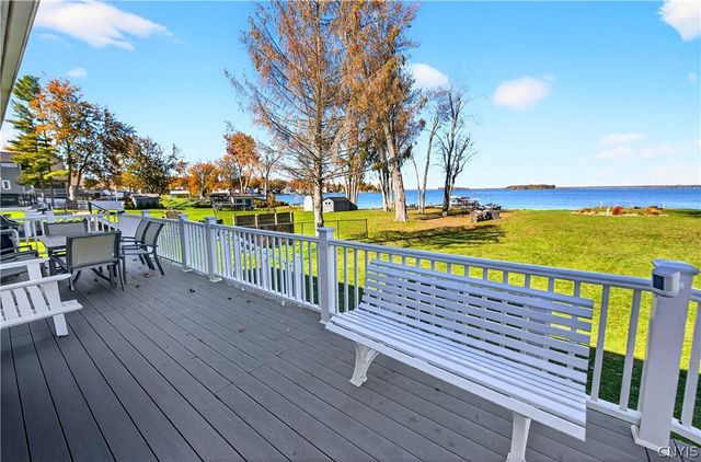 7171 Lakeshore Road, Cicero, NY 13030