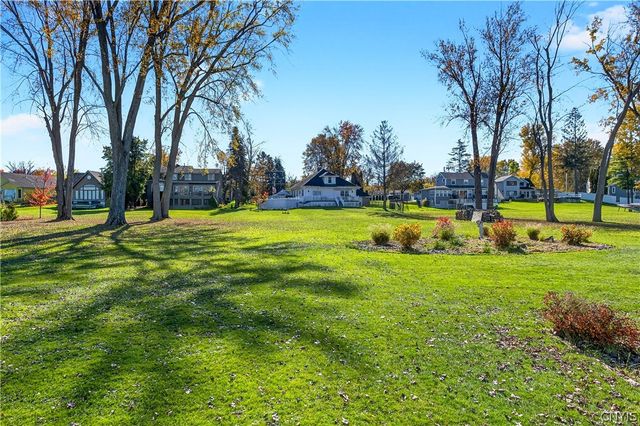 7171 Lakeshore Road, Cicero, NY 13030