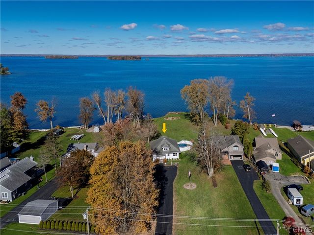 7171 Lakeshore Road, Cicero, NY 13030