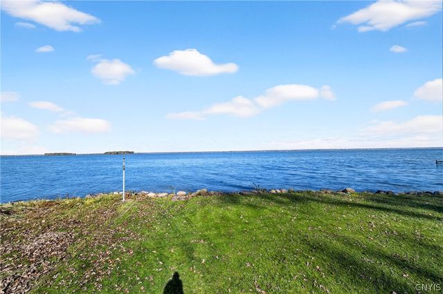 7171 Lakeshore Road, Cicero, NY 13030
