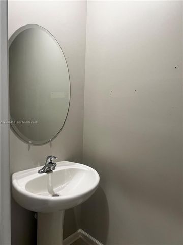 6349 Topsail Dr, West Palm Beach, FL 33413